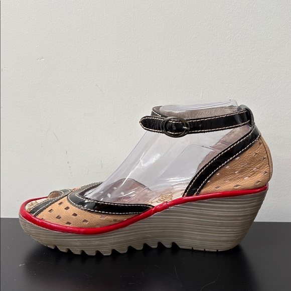 Fly London Ydel sandal open toe leather perforated platform wedge US7.5 EU38 - Picture 5 of 11